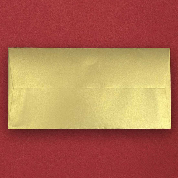 shimmering gold dl envelopes with peel and seal straight flaps