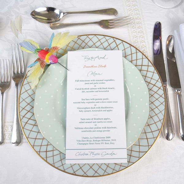 The Portland wedding menus showcase personalised calligraphy, printed in green onto a slender white card and digital personalisation of your guests names