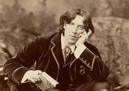 Oscar Wilde Posing