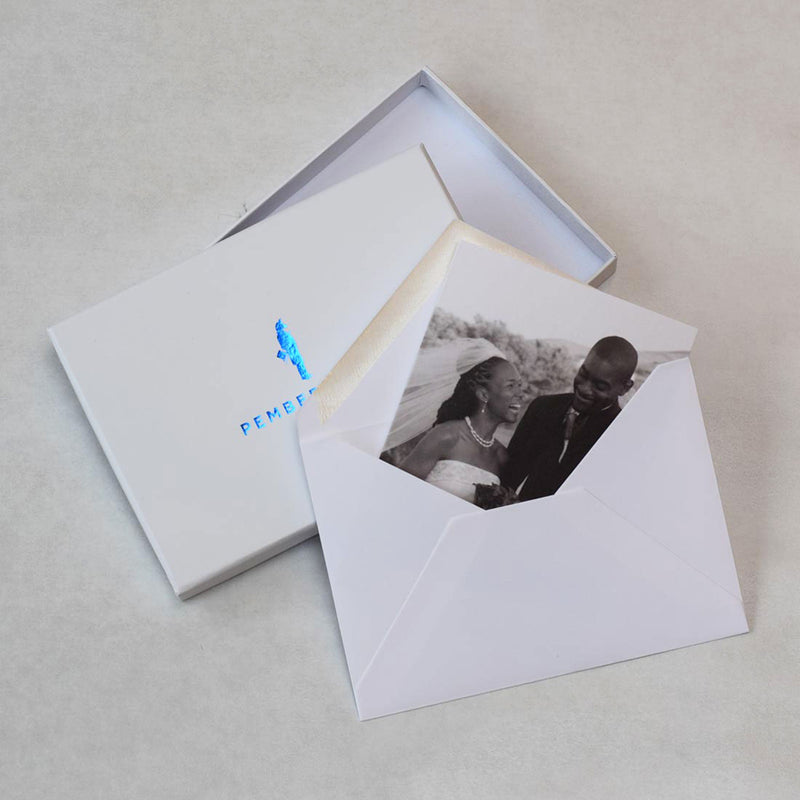 The Santa Fe wedding photo thank you cards in their envelopes and accompanying branded box