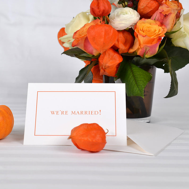 The Mayfair wedding thank you cards are landscape with text and matching colour keyline border